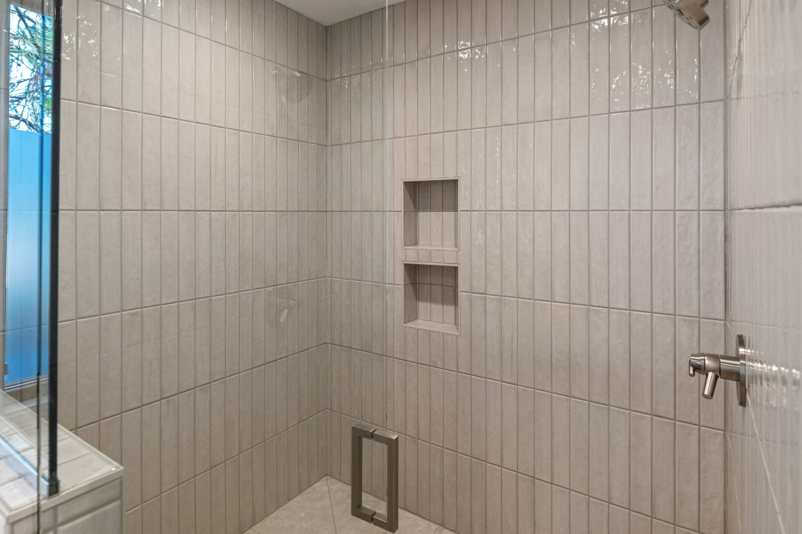 Tri-home — residential construction by StanCraft Construction Group, photo 1