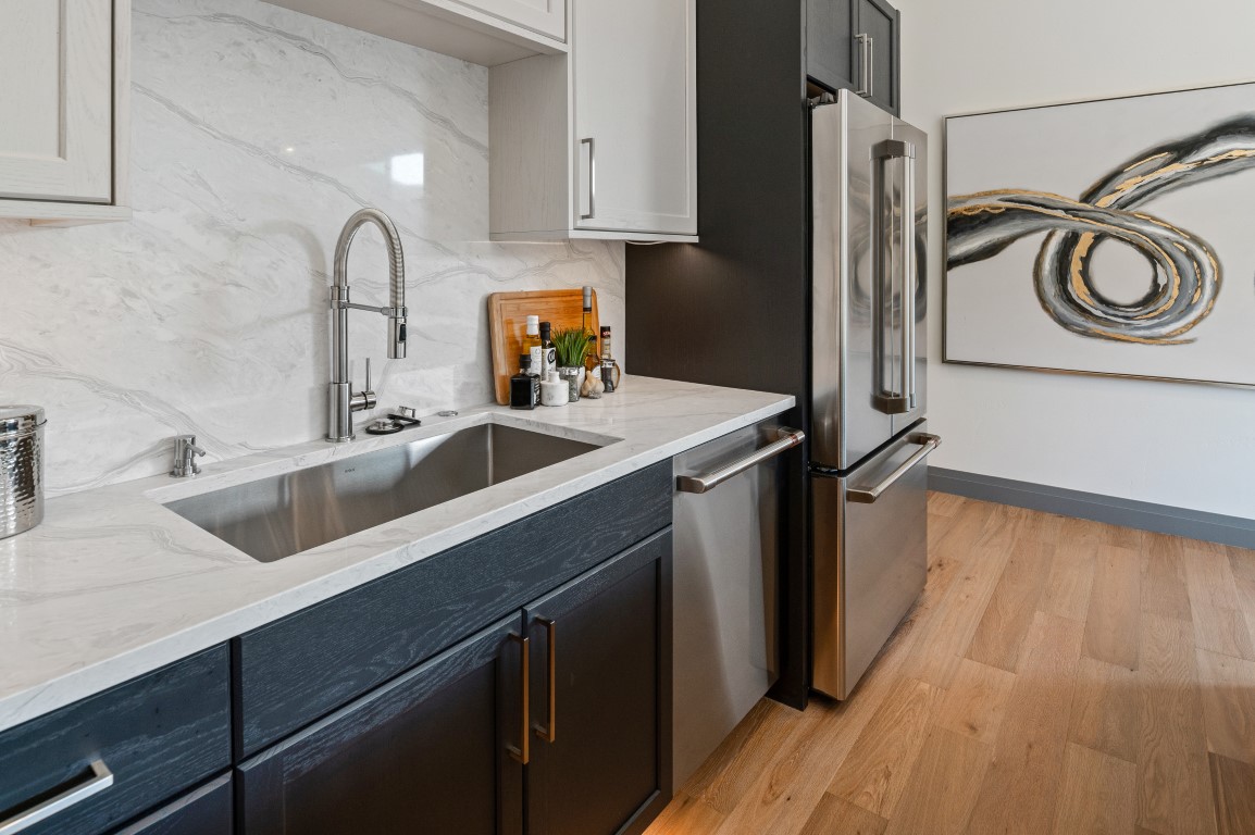 Tri-home — residential construction by StanCraft Construction Group, photo 9