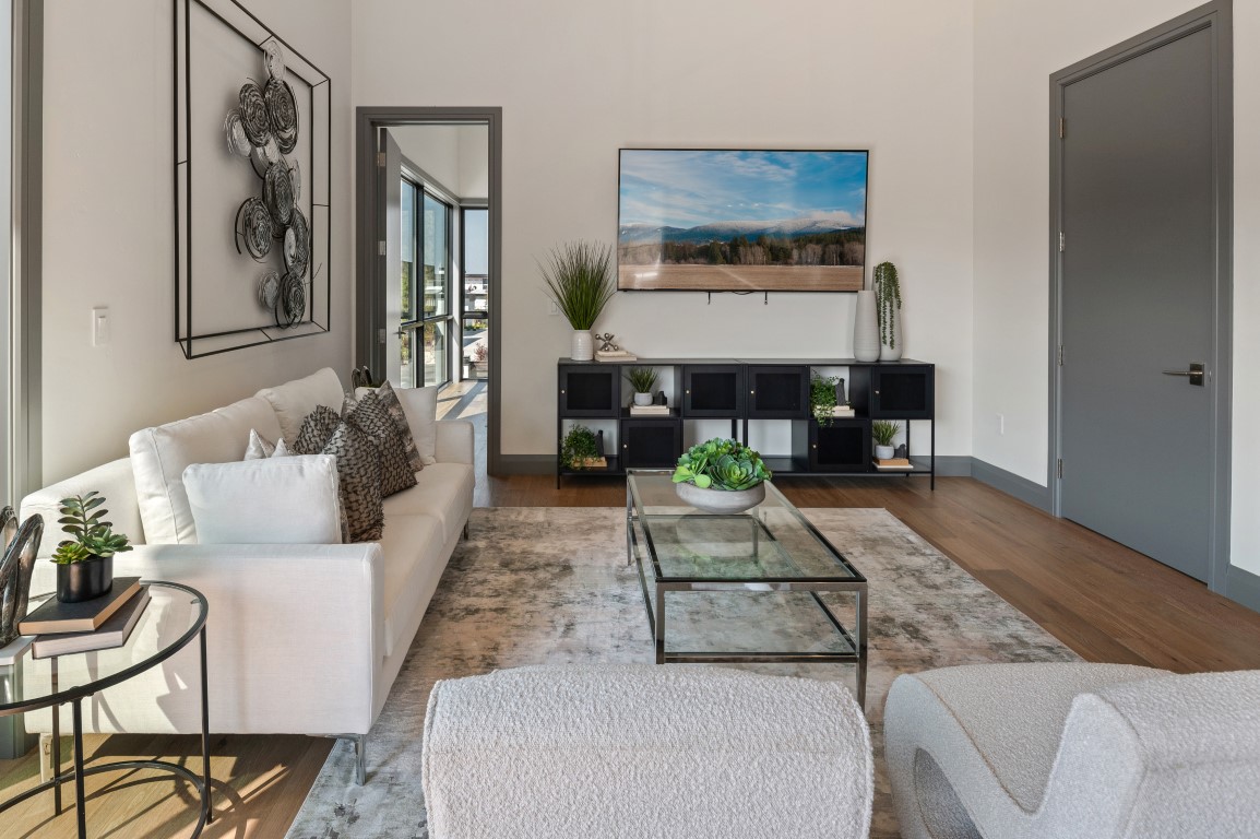 Tri-home — residential construction by StanCraft Construction Group, photo 6
