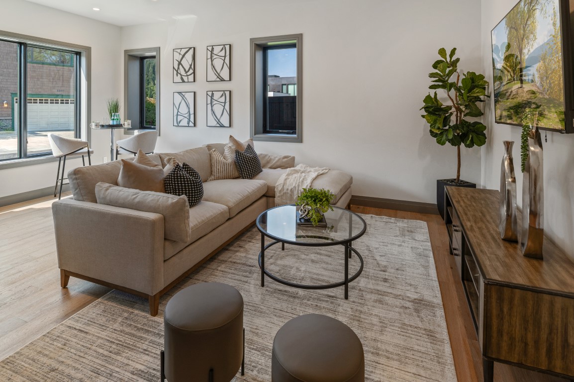Tri-home — residential construction by StanCraft Construction Group, photo 16