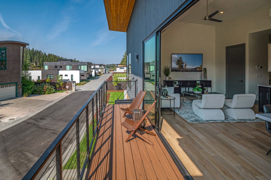 Tri-home — residential construction by StanCraft Construction Group, photo 15