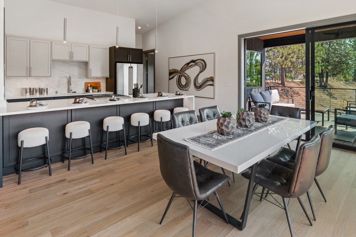 Tri-home — residential construction by StanCraft Construction Group, photo 20