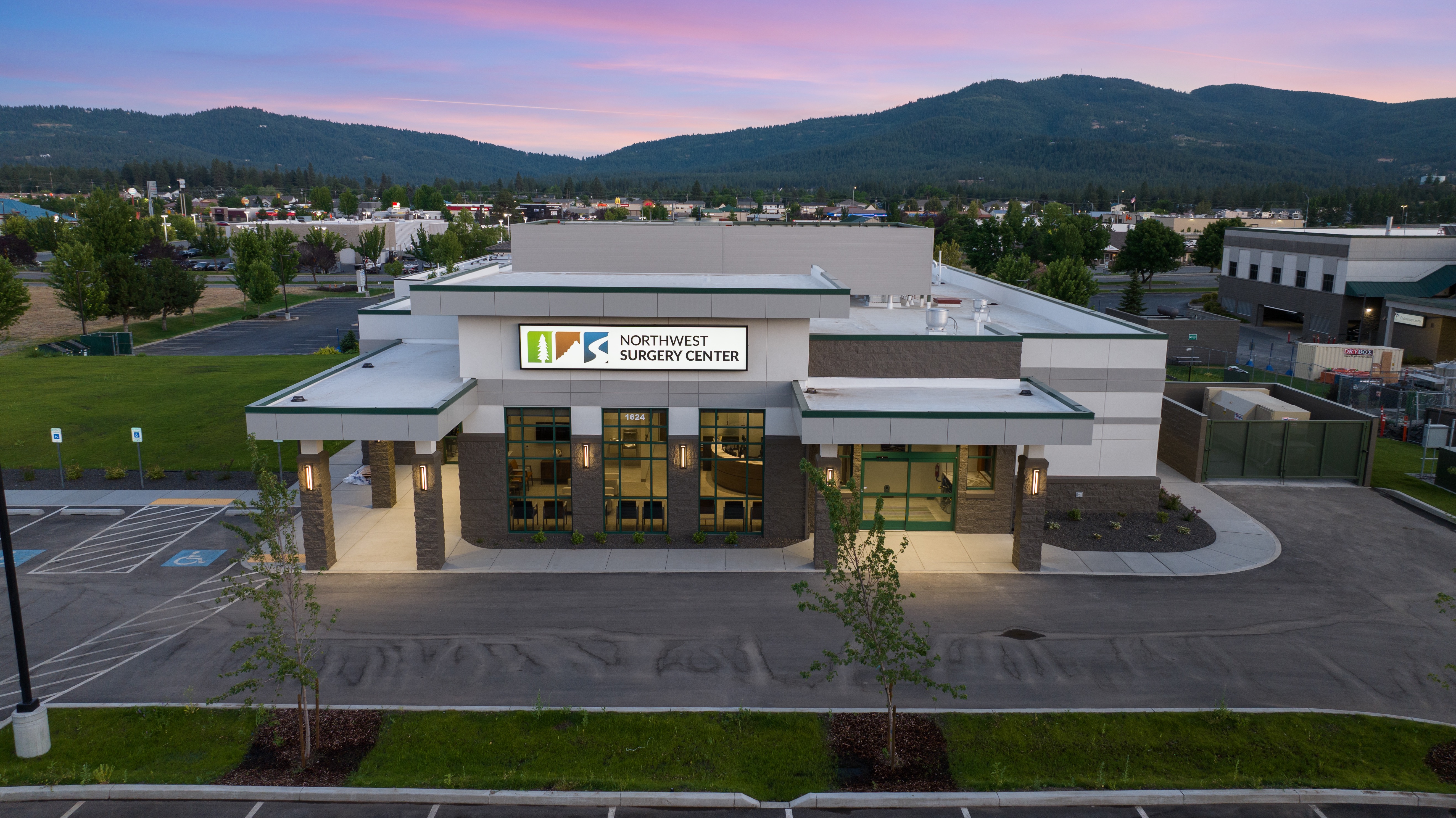 Northwest Specialty Hospital Surgery Center, a healthcare construction project by StanCraft Construction Group