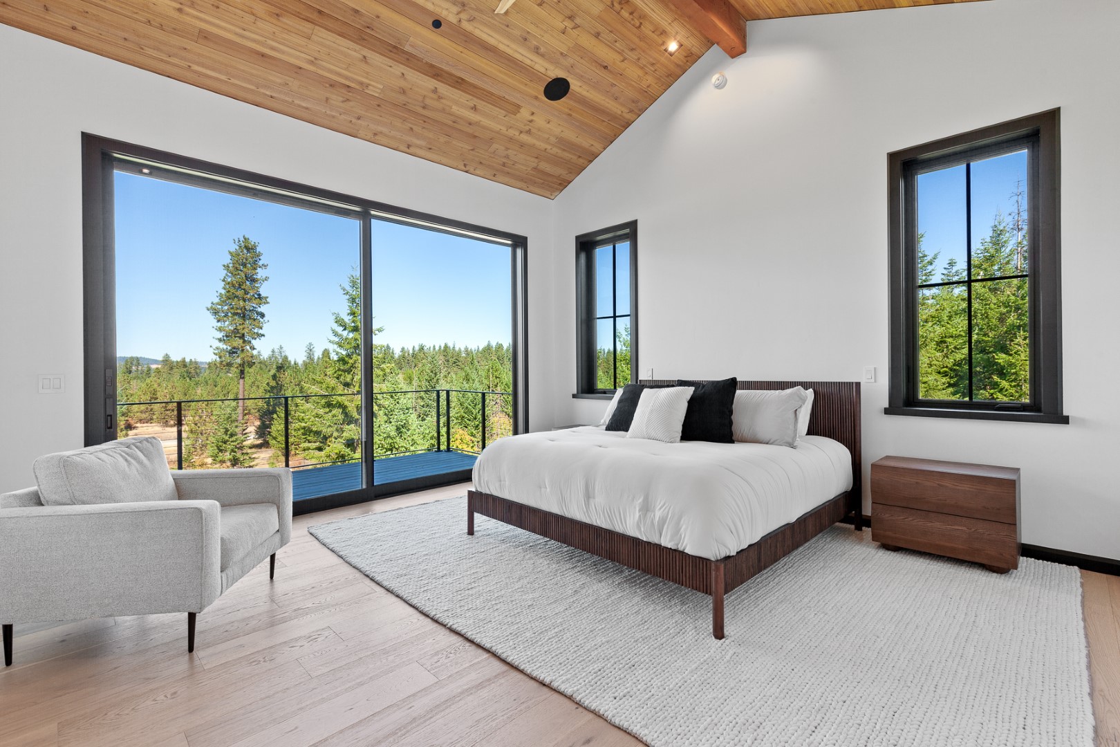 Sunflower Rd in North Idaho — residential construction by StanCraft Construction Group, photo 11