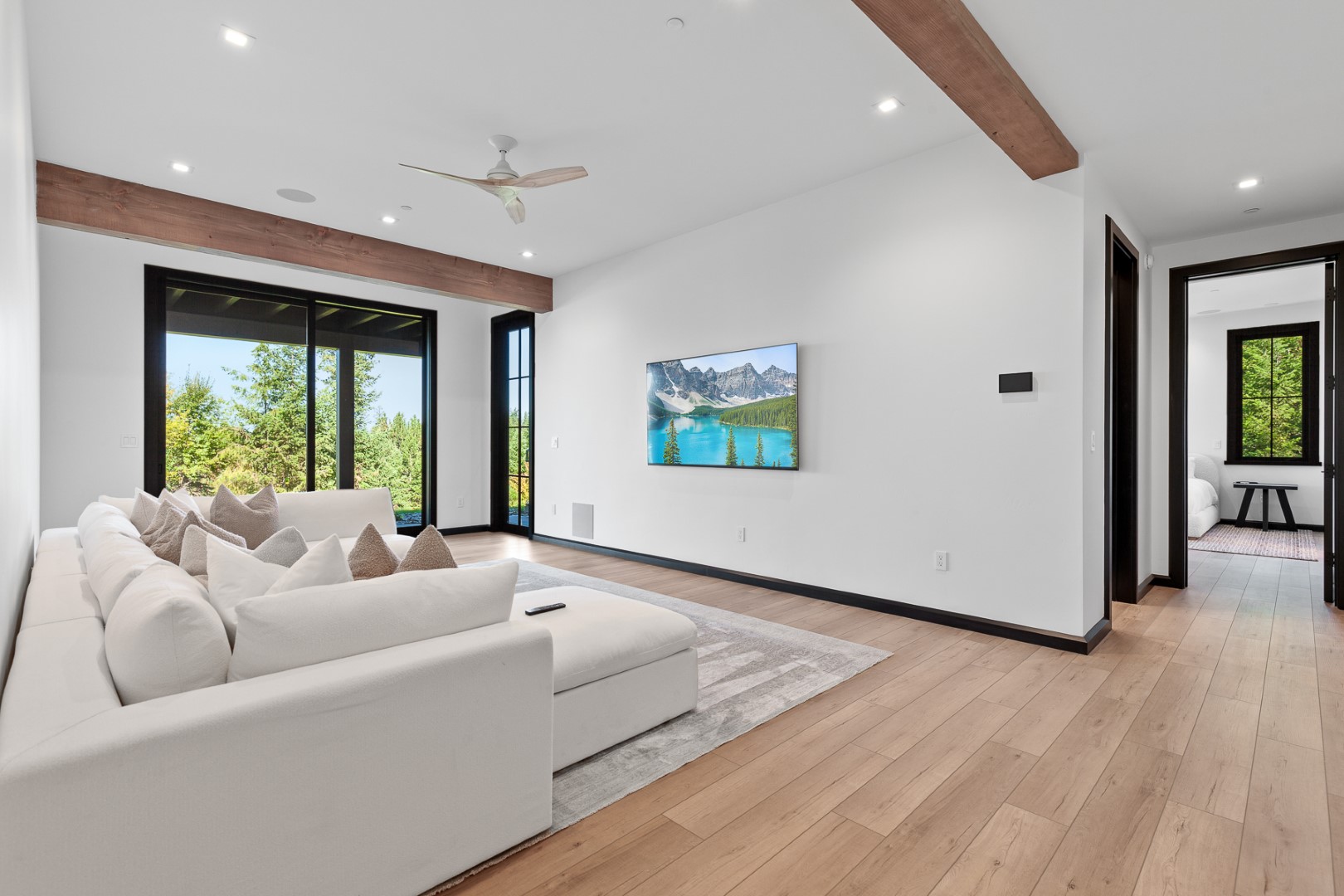 Sunflower Rd in North Idaho — residential construction by StanCraft Construction Group, photo 15