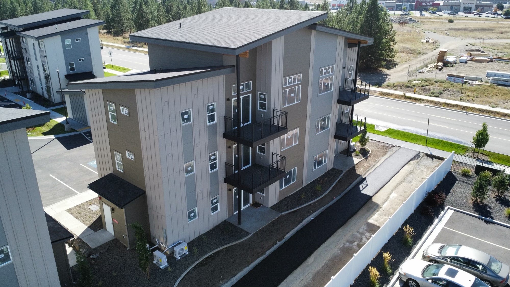 River Landing at Mirabeau in Spokane Valley, Washington — multi-family construction by StanCraft Construction Group, photo 1