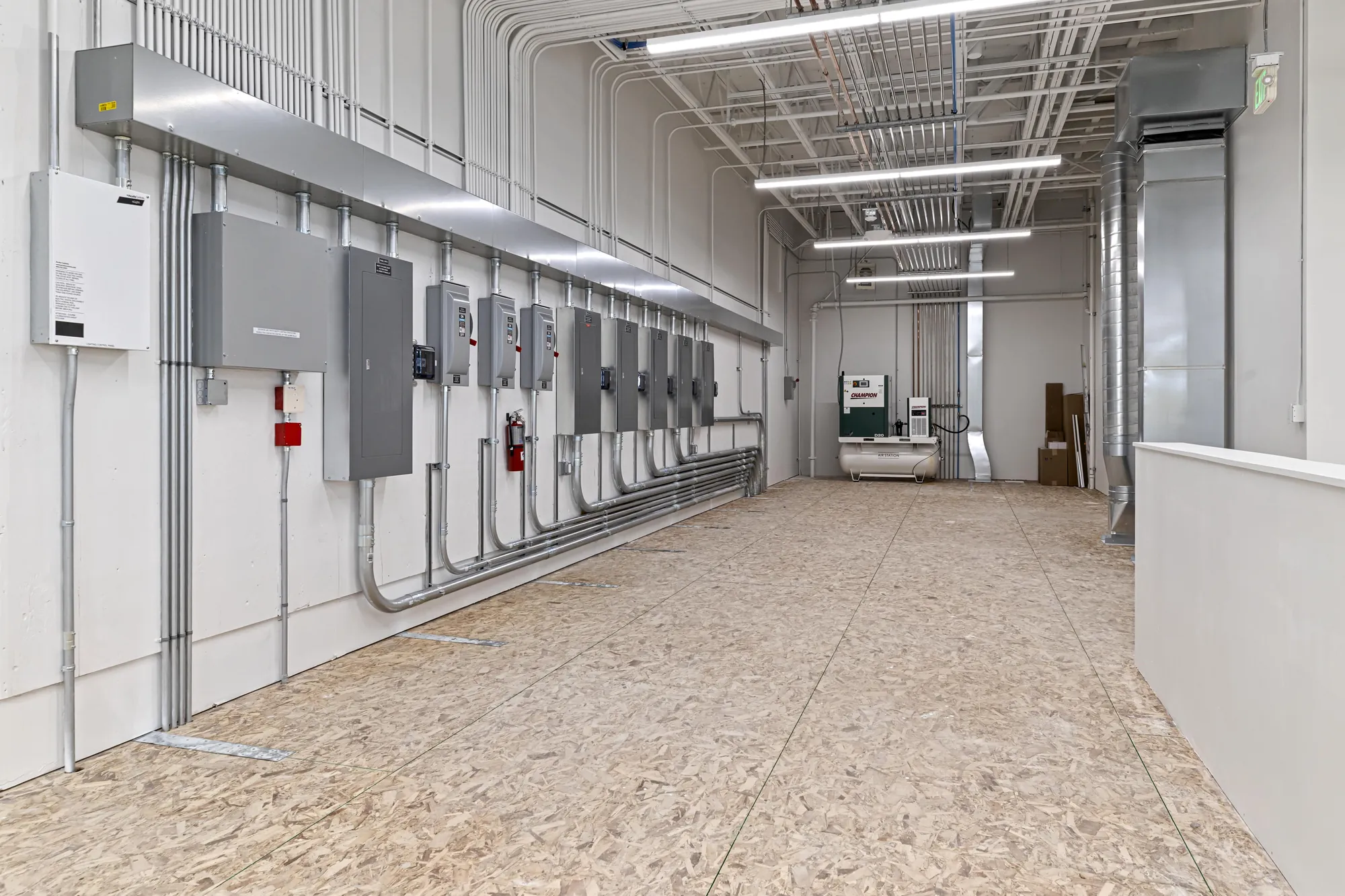 Gee Service Building in North Idaho — industrial construction by StanCraft Construction Group, photo 3
