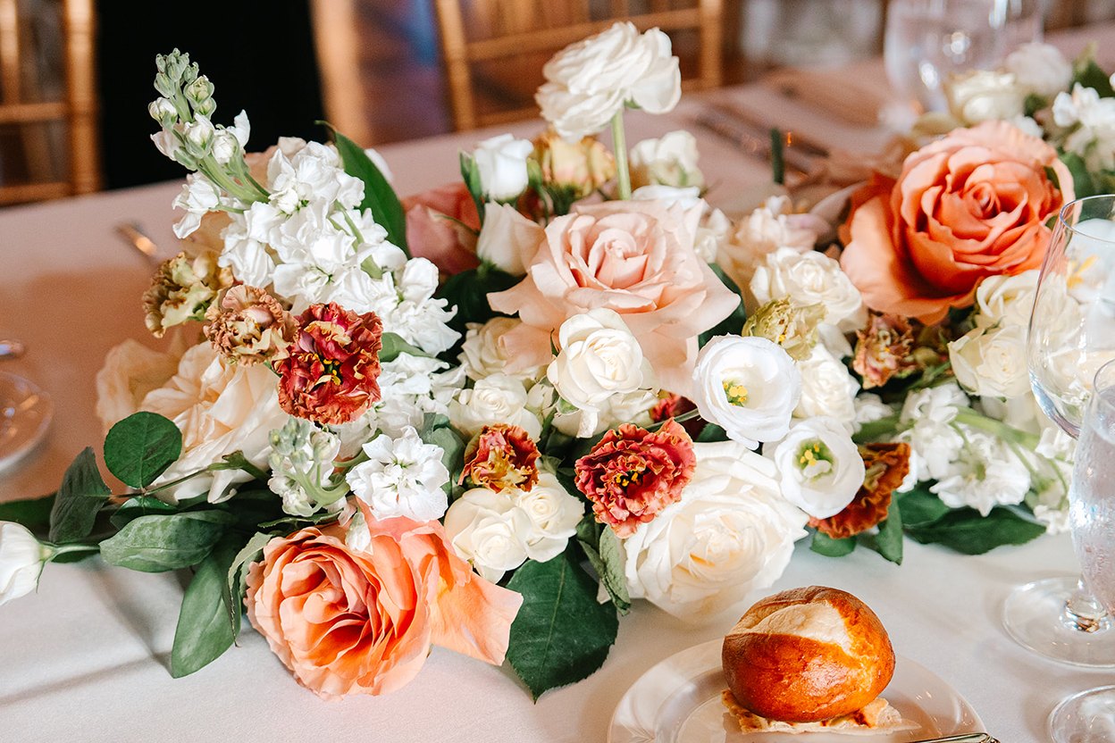 scottish rite cathedral indianapolis wedding florals done by duet floral
