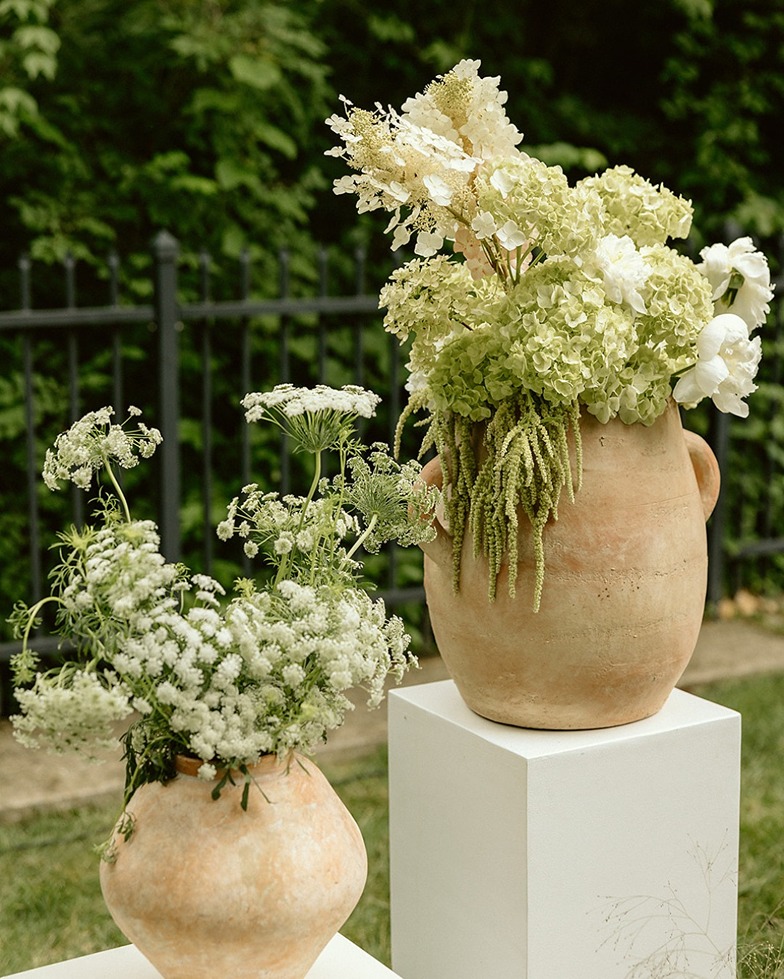 flowers for a spring wedding