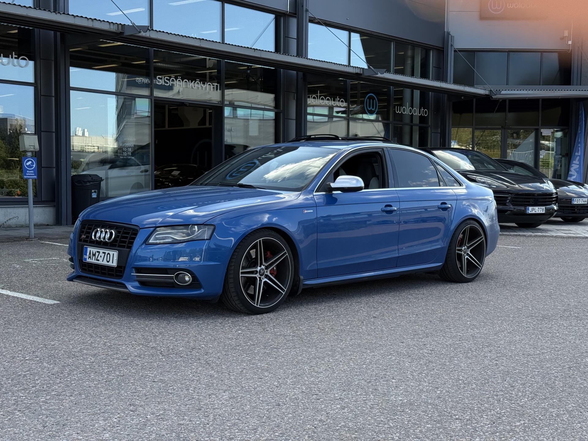Audi S4