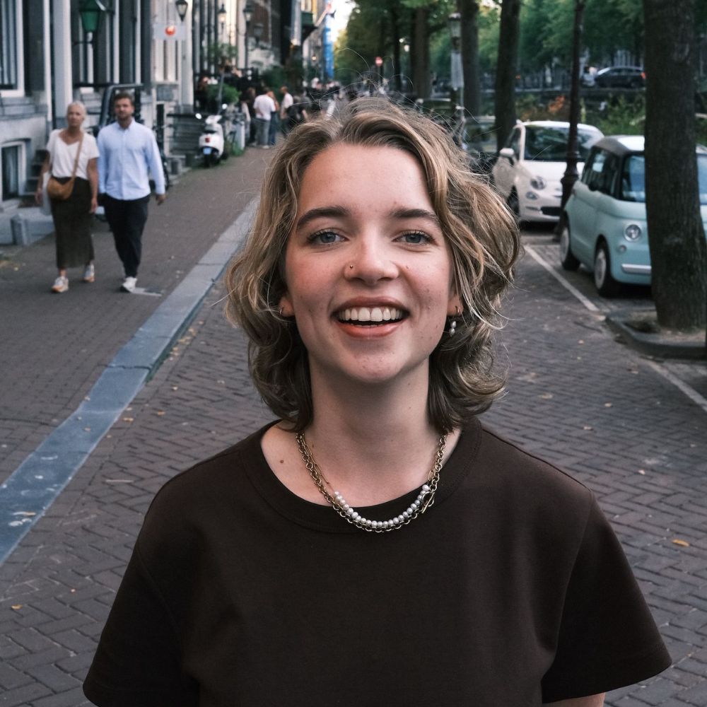 Davine Perik, comedian en content creator