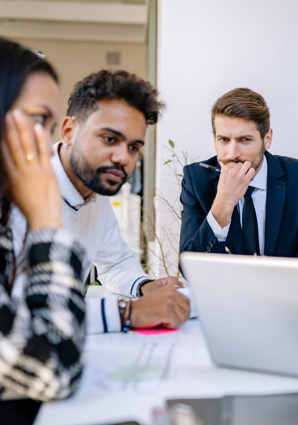 People in a meeting about media trend forecasting and data visualization – Guideline