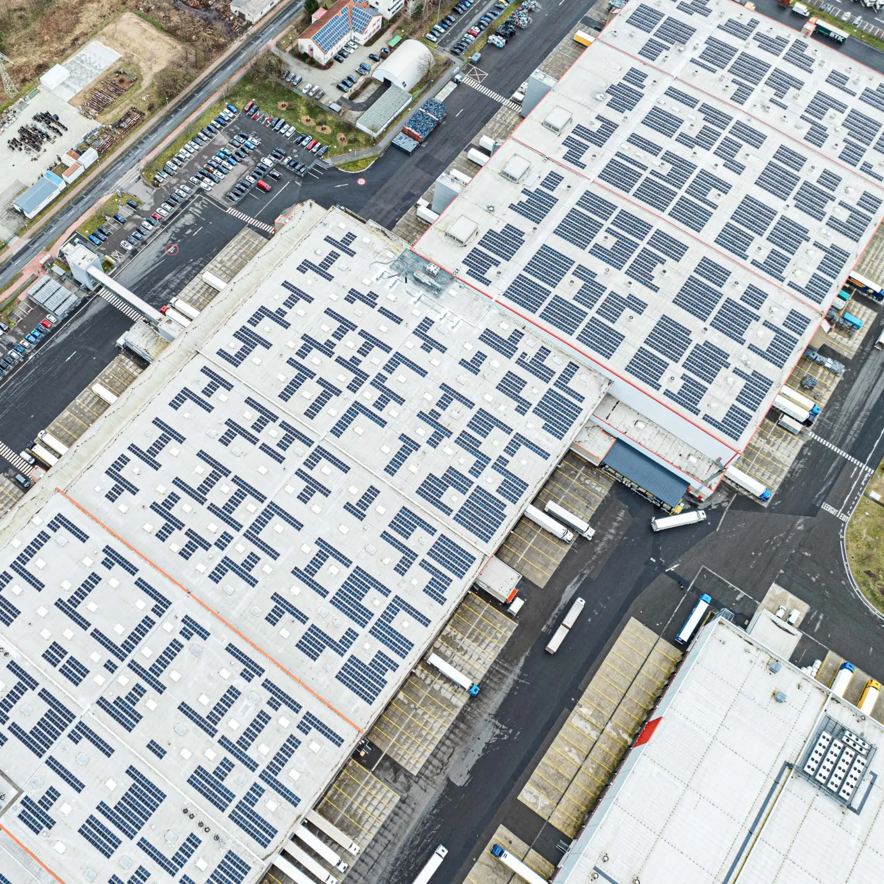 Aerial view of a Centroplan photovoltaic system