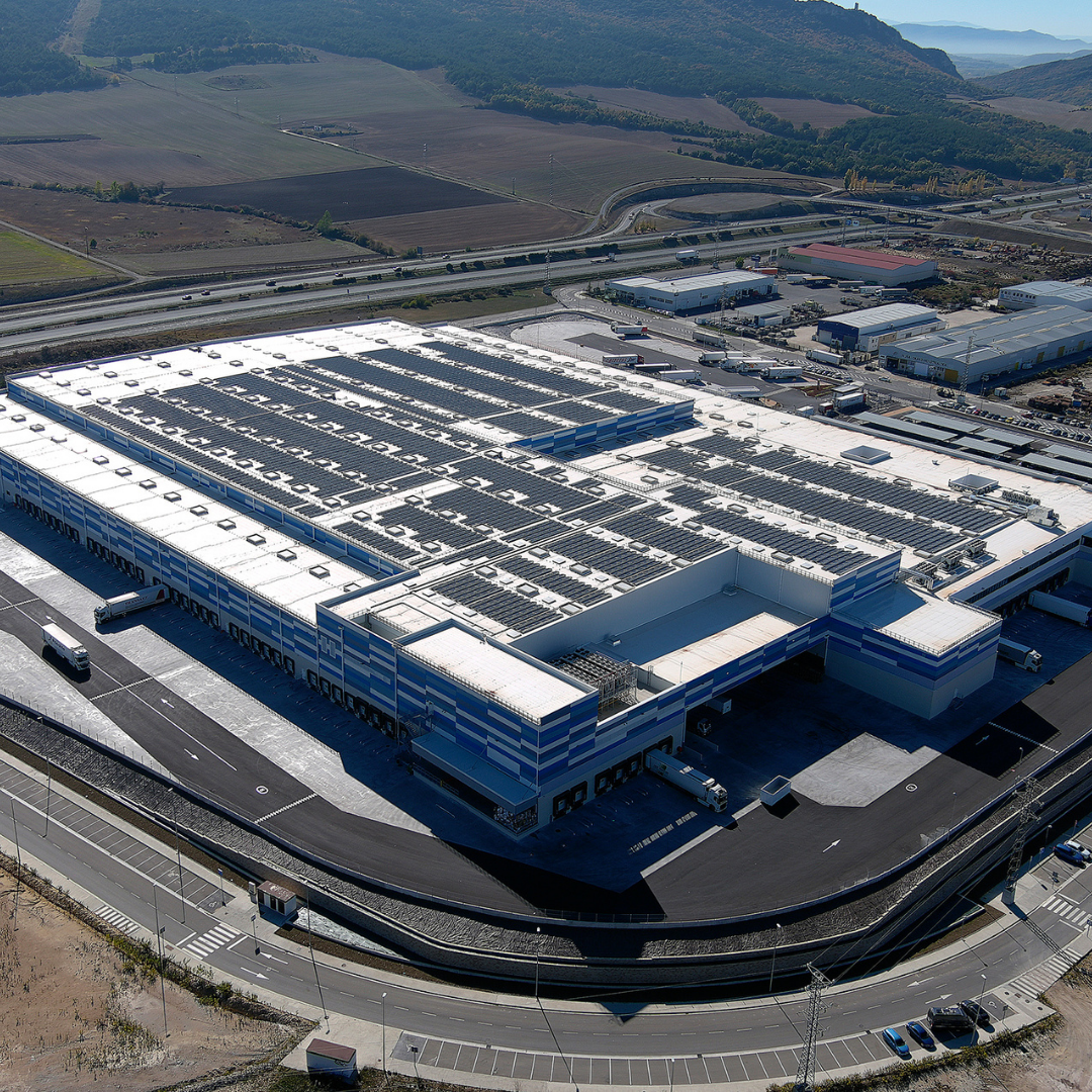 PV-Dachanlage auf einem Logistikzentrum in Nanclares