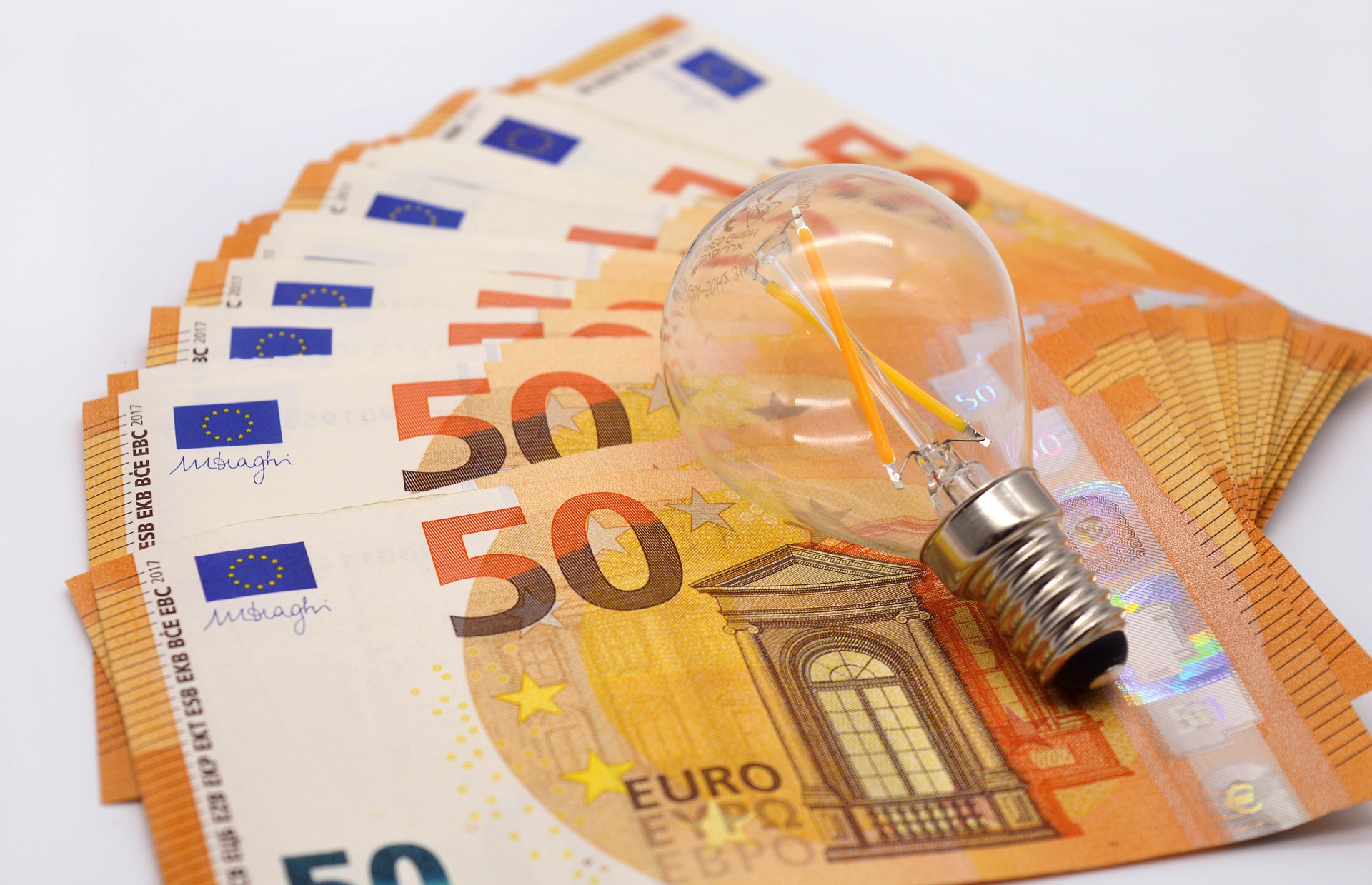Energiekosten senken mit eigenem Solarstrom