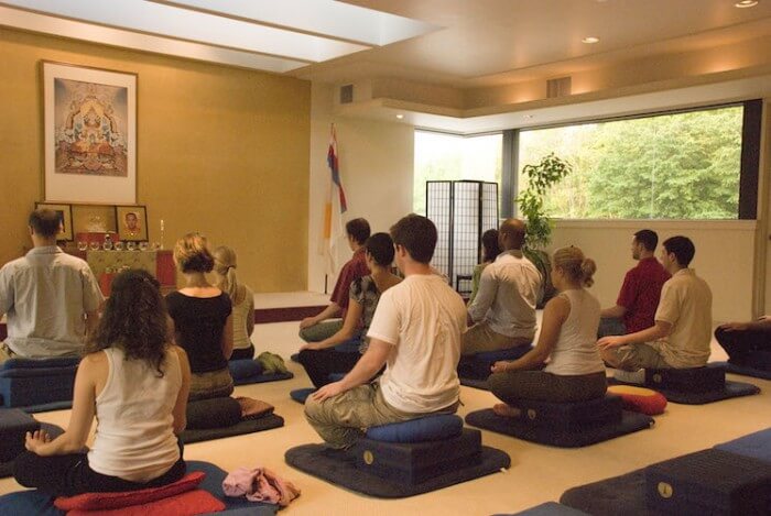 vipassana meditation course