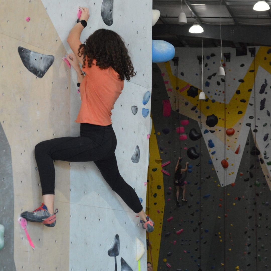 Skaker Rocks Rock Climbing Gym in Cleveland, OH | Shaker Rocks