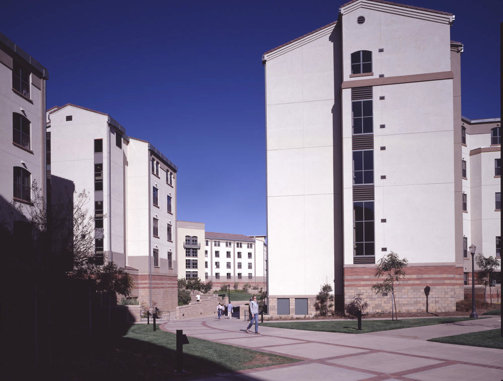 UCLA NORTHWEST CAMPUS STUDENT HOUSING