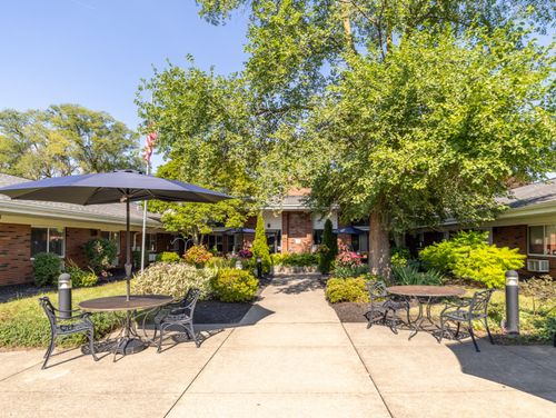 Independent Senior Community North Canton OH