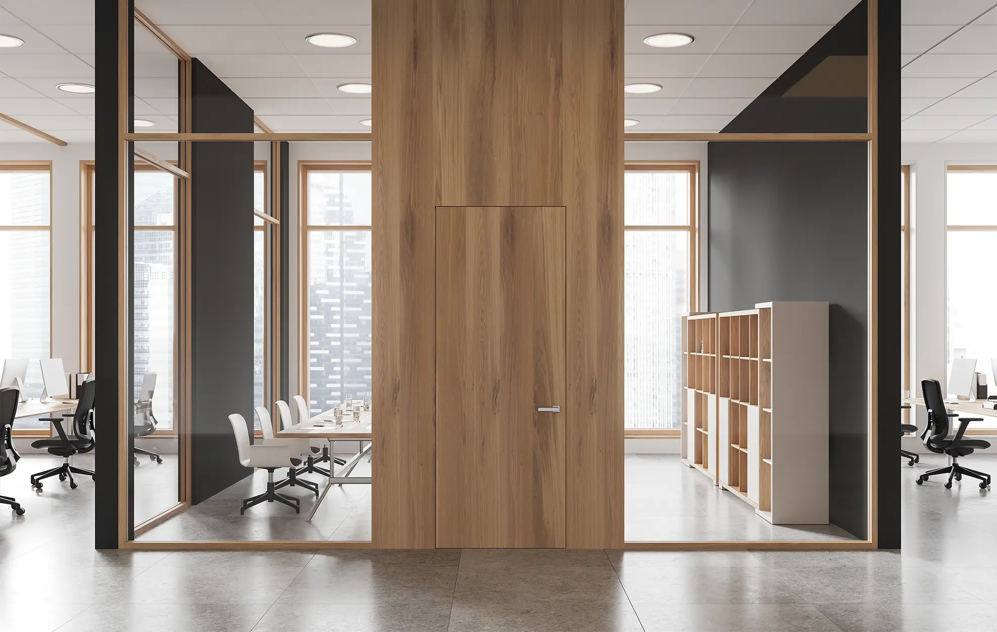 Eine Schallschutztüre schützt einen Besprechungsraum in einem modernen Bürogebäude.