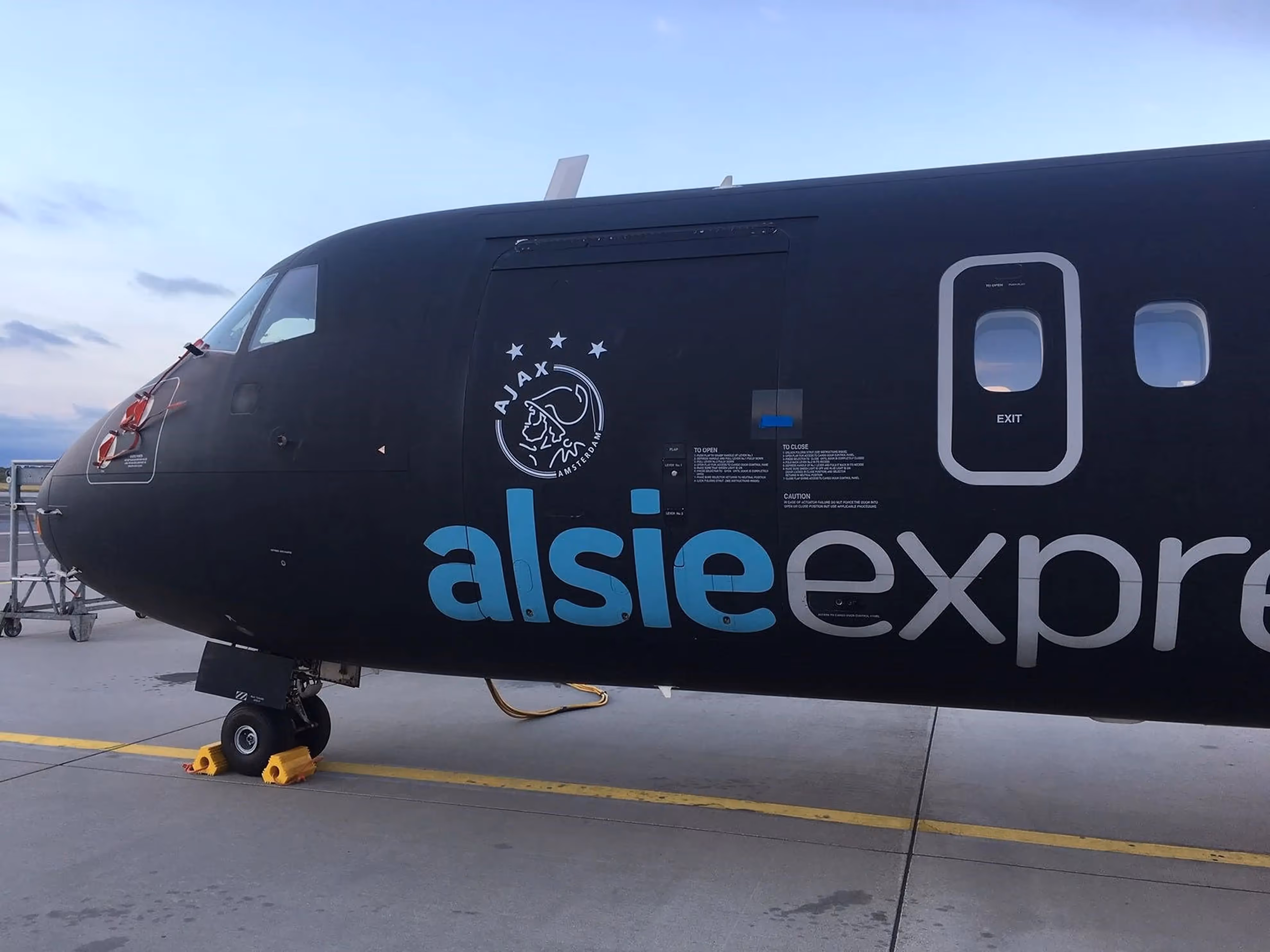 Ajax Private Jet charter