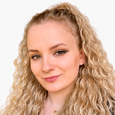 zdjęcia portretowe mężczyzny w średnim wieku