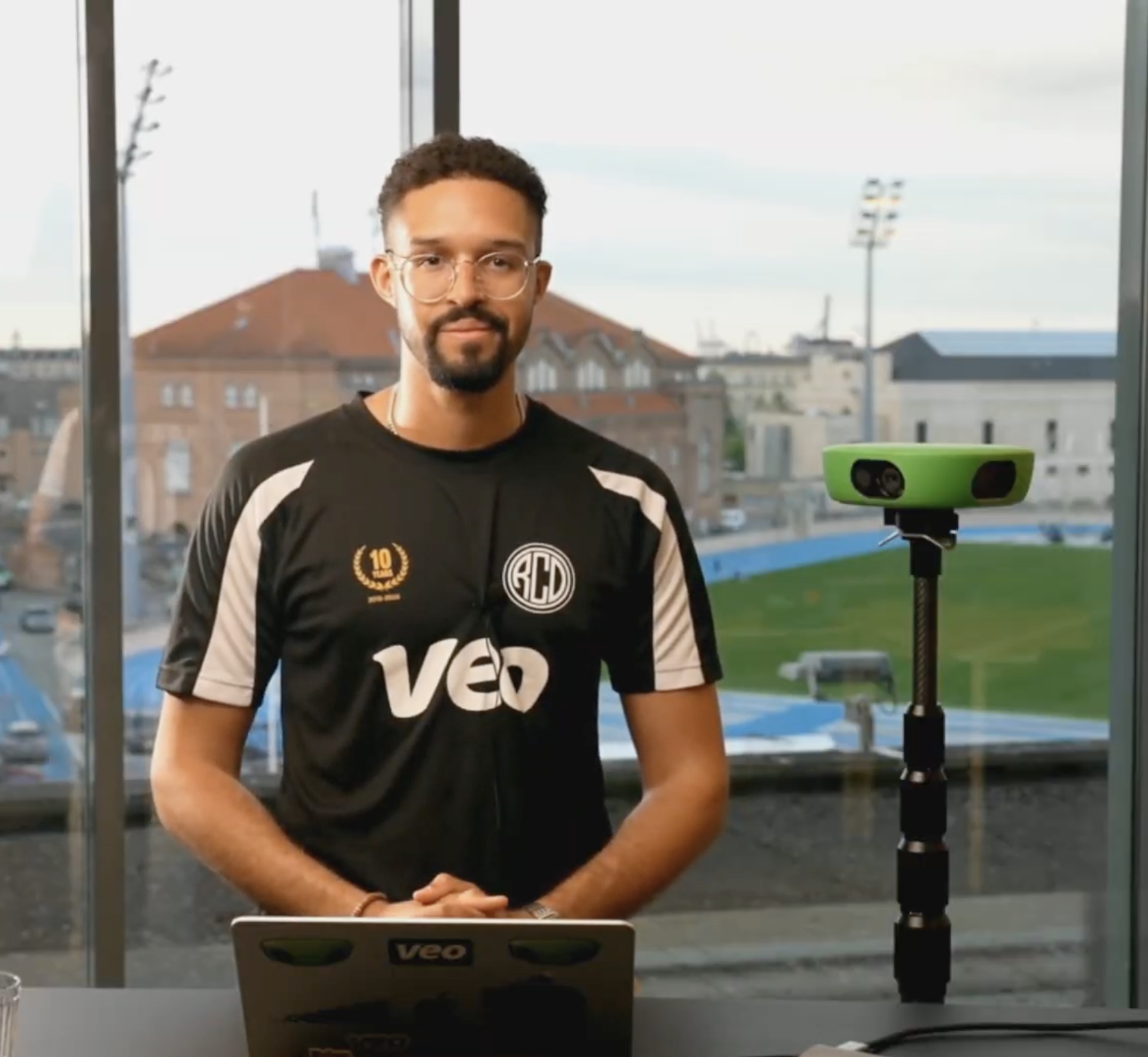 Veo expert giving a walkthrough of the Veo platform
