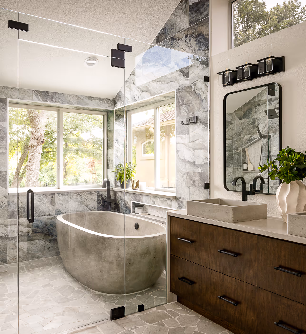 bathroom remodeling austin