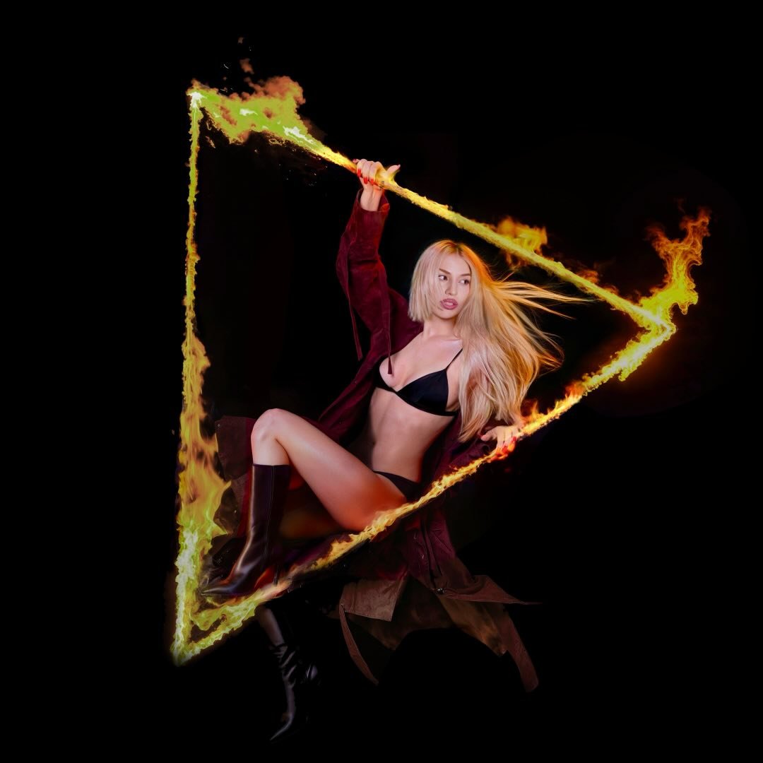 Ava Max, "Wet Hot American Dream", single cover art