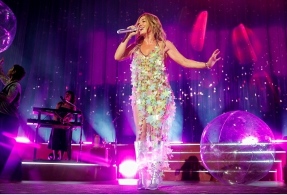 Hilary Duff performs during the lucky me tour opening night, photo by Chris Polk