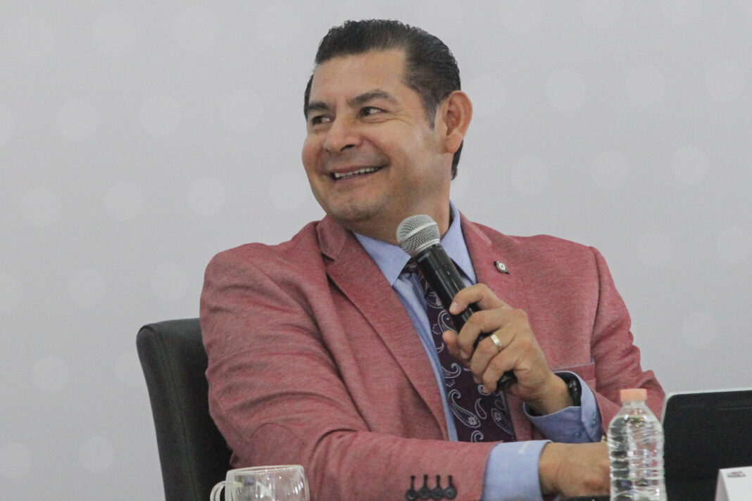 Alejandro Armenta, segundo gobernador mejor evaluado del país: Statistical Research