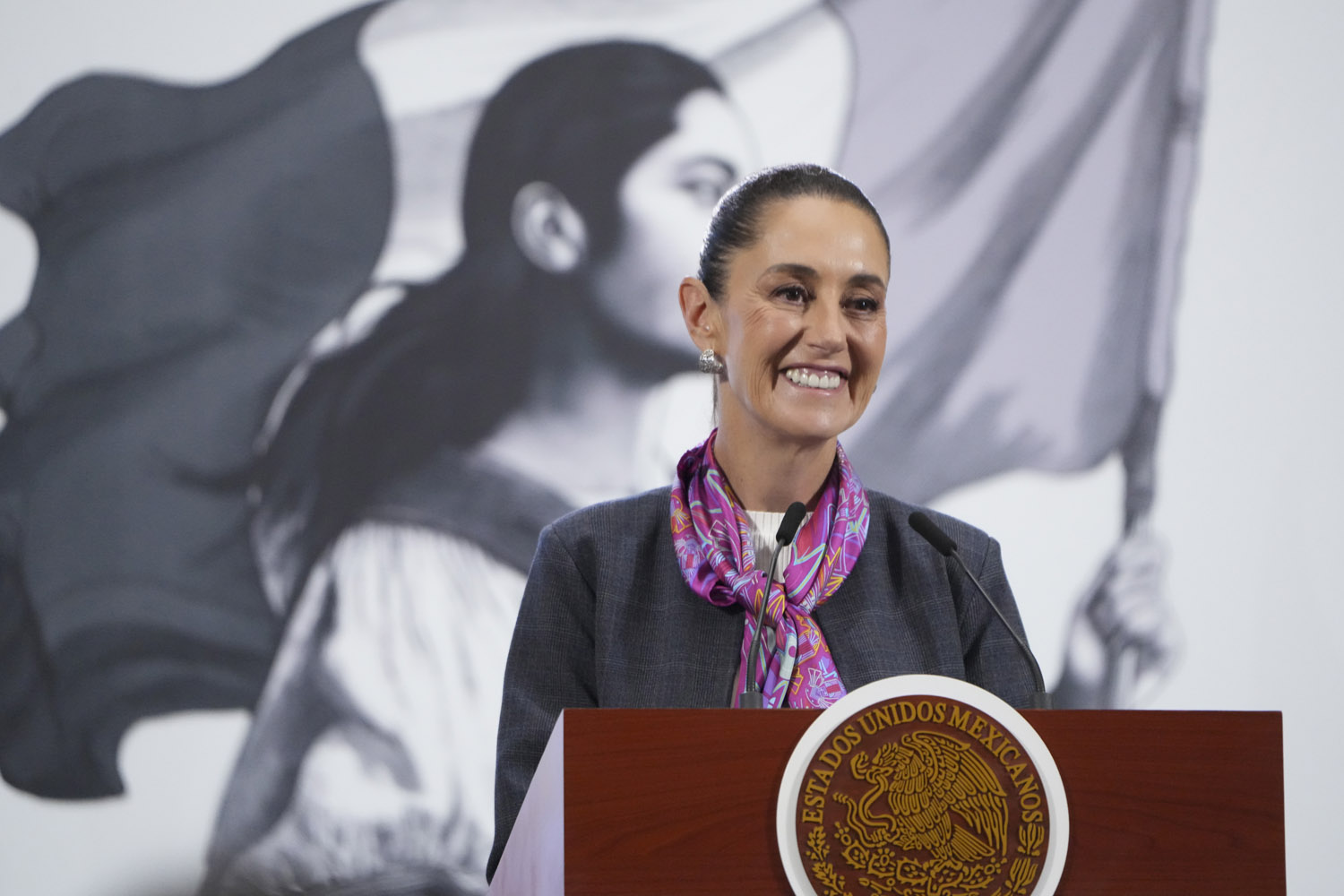 Claudia Sheinbaum mantiene 67.2% de aprobación en julio de 2025, según encuesta de SRC
