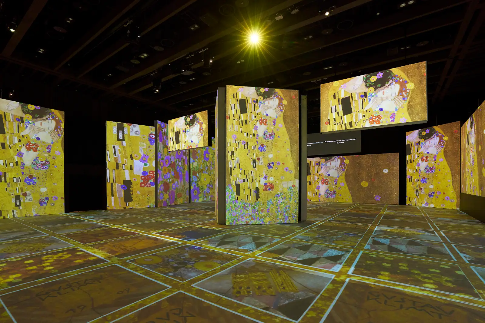 Immersive gallery display of Klimt Alive