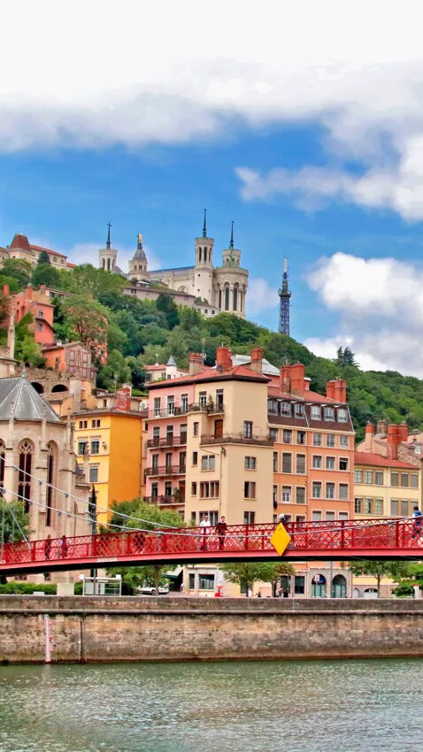 Lyon