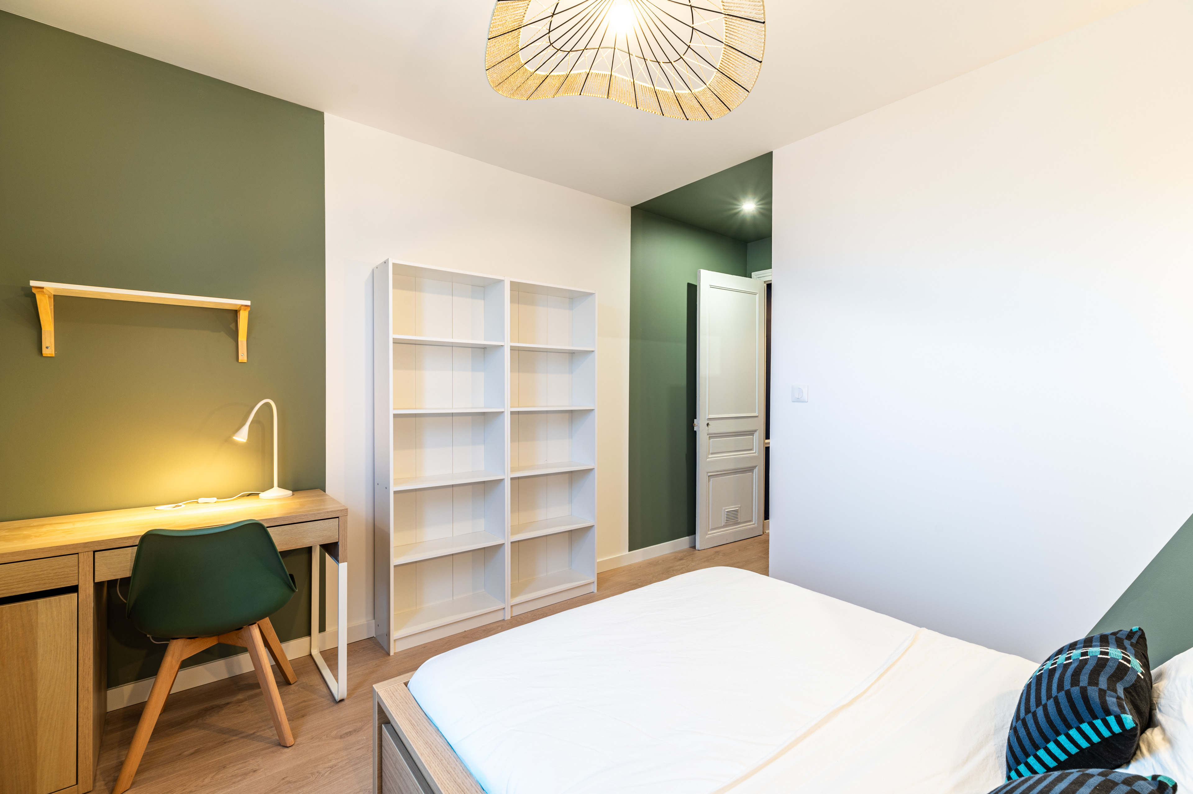 Chambre 16