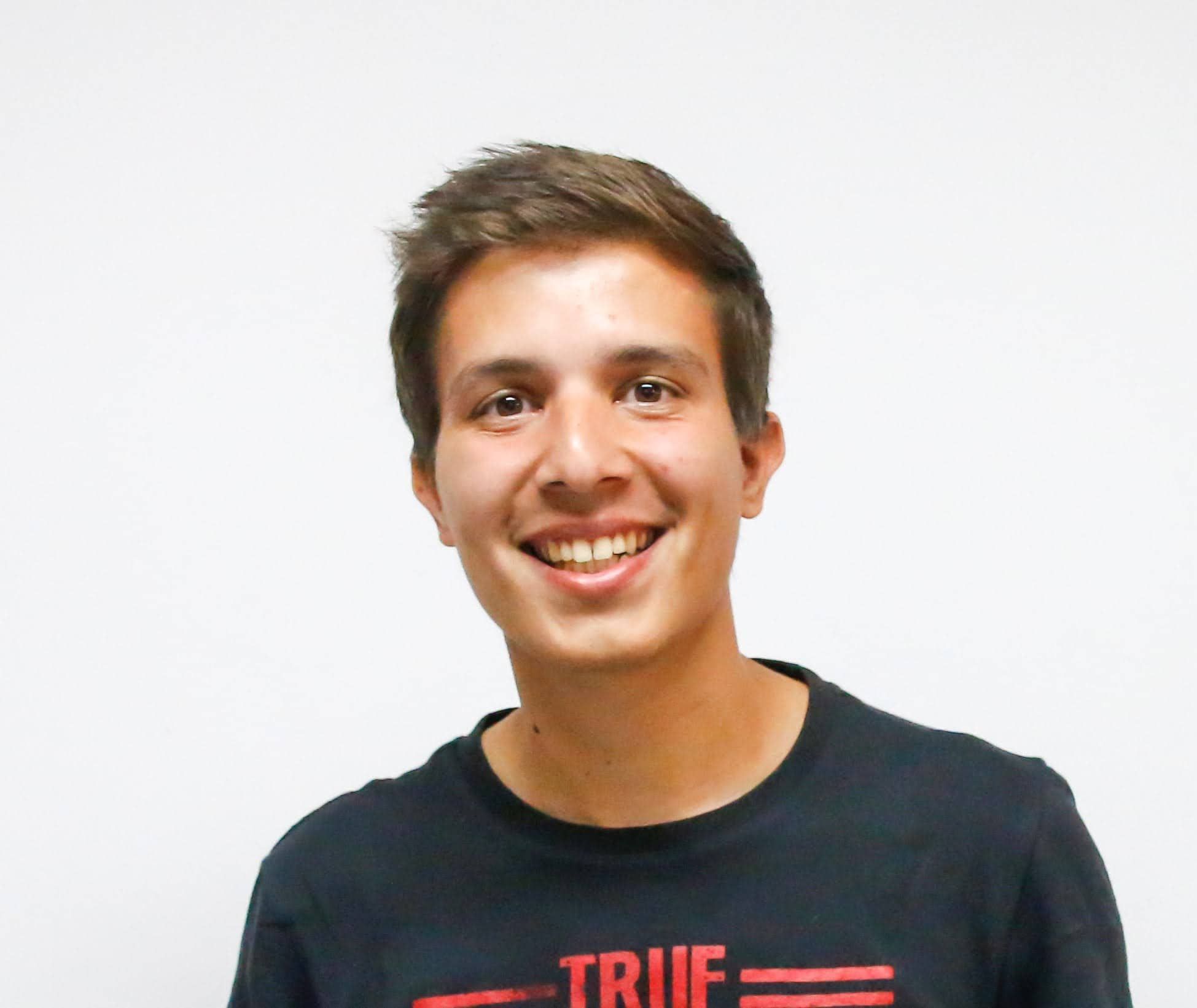 Tomas Bujan