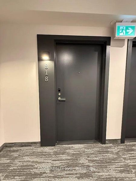 180 Front St E 818, Toronto