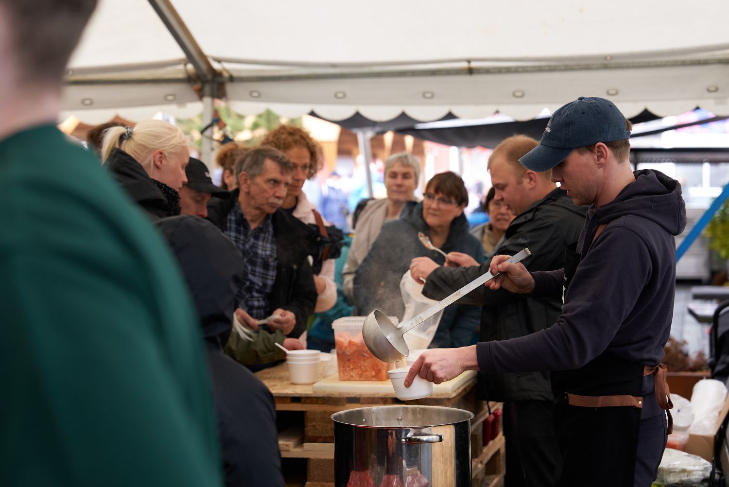 Bryggjulaksur event treats thousands to Hiddenfjord salmon
