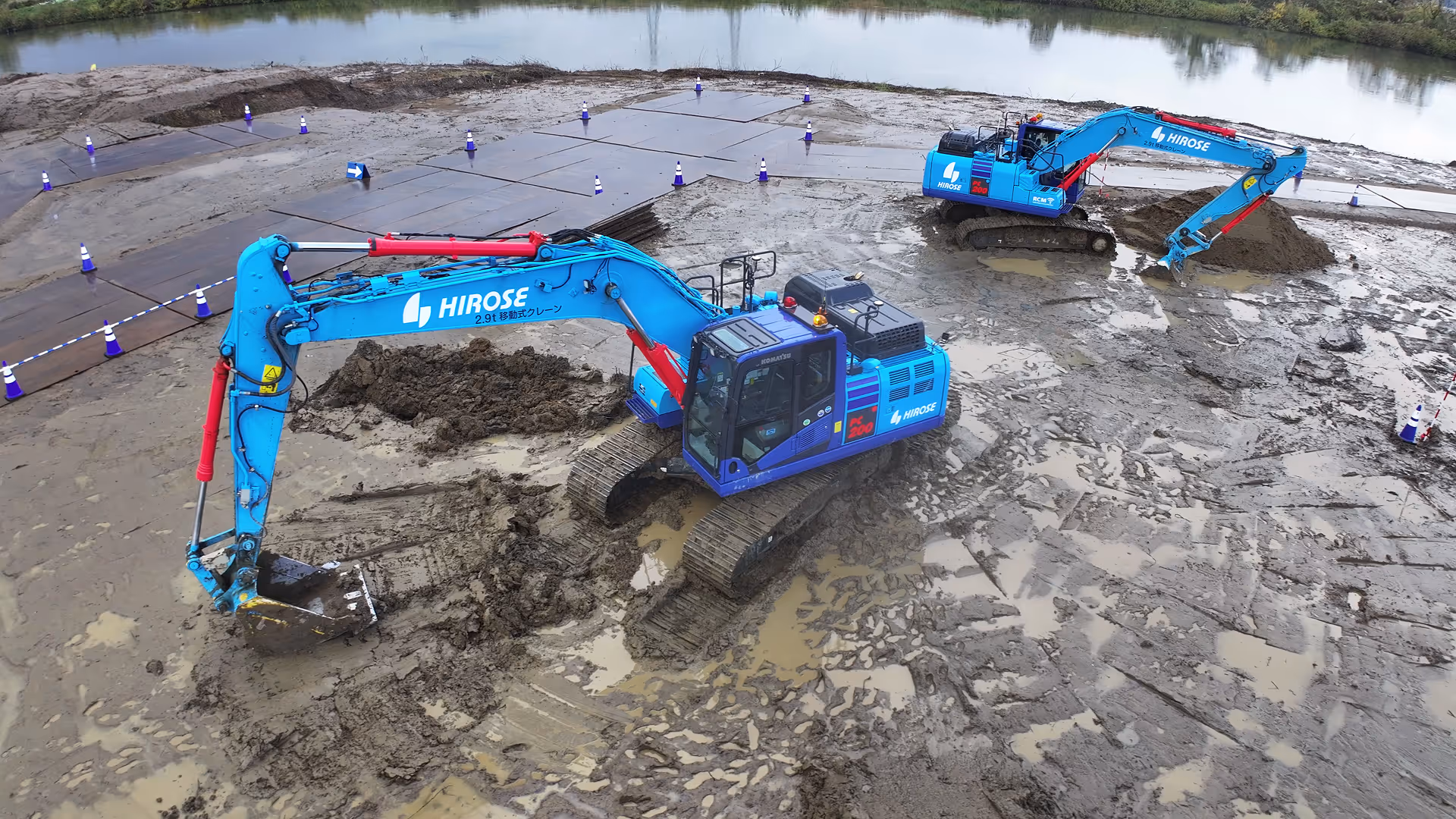 遠隔対応油圧ショベル