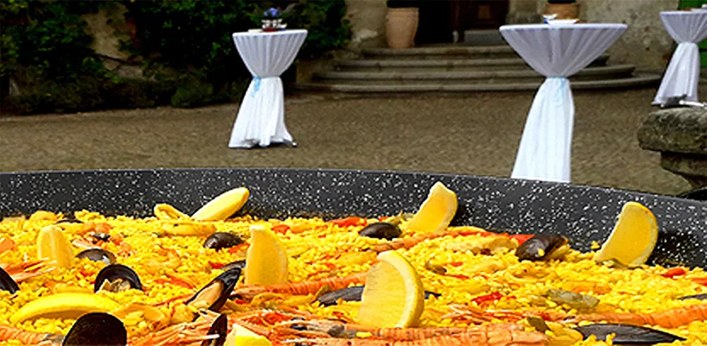 Paella live gekocht von uns für ein Event