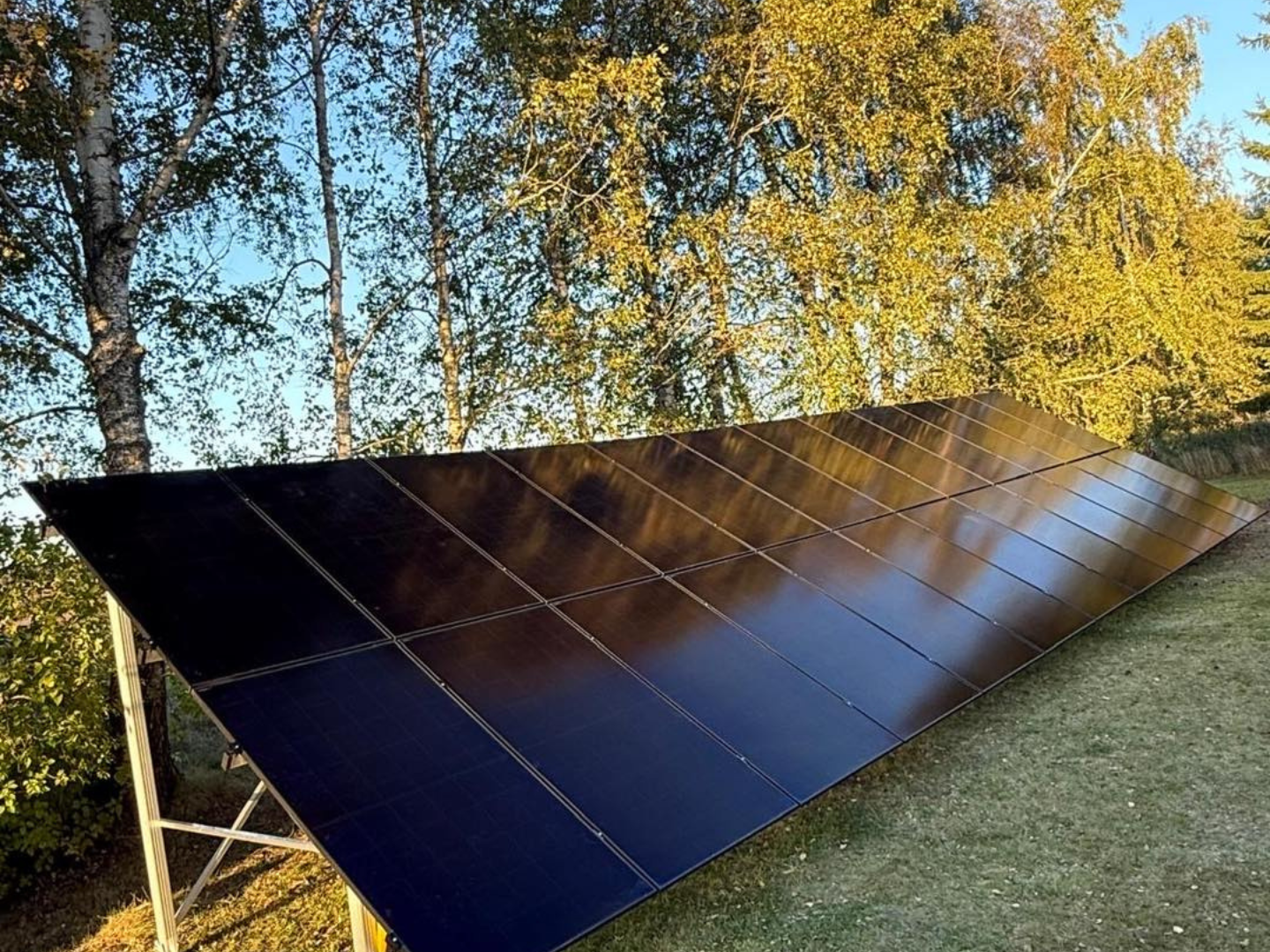 Solceller, batteri & laddbox i Härryda – Din lokala installatör