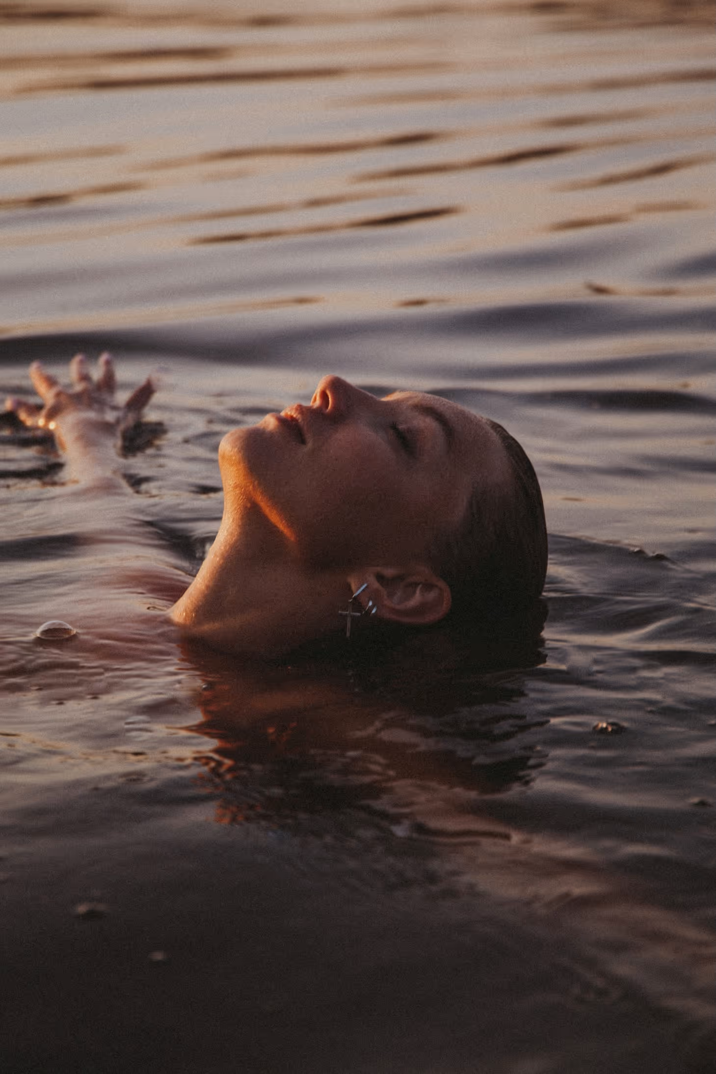 slow girl water