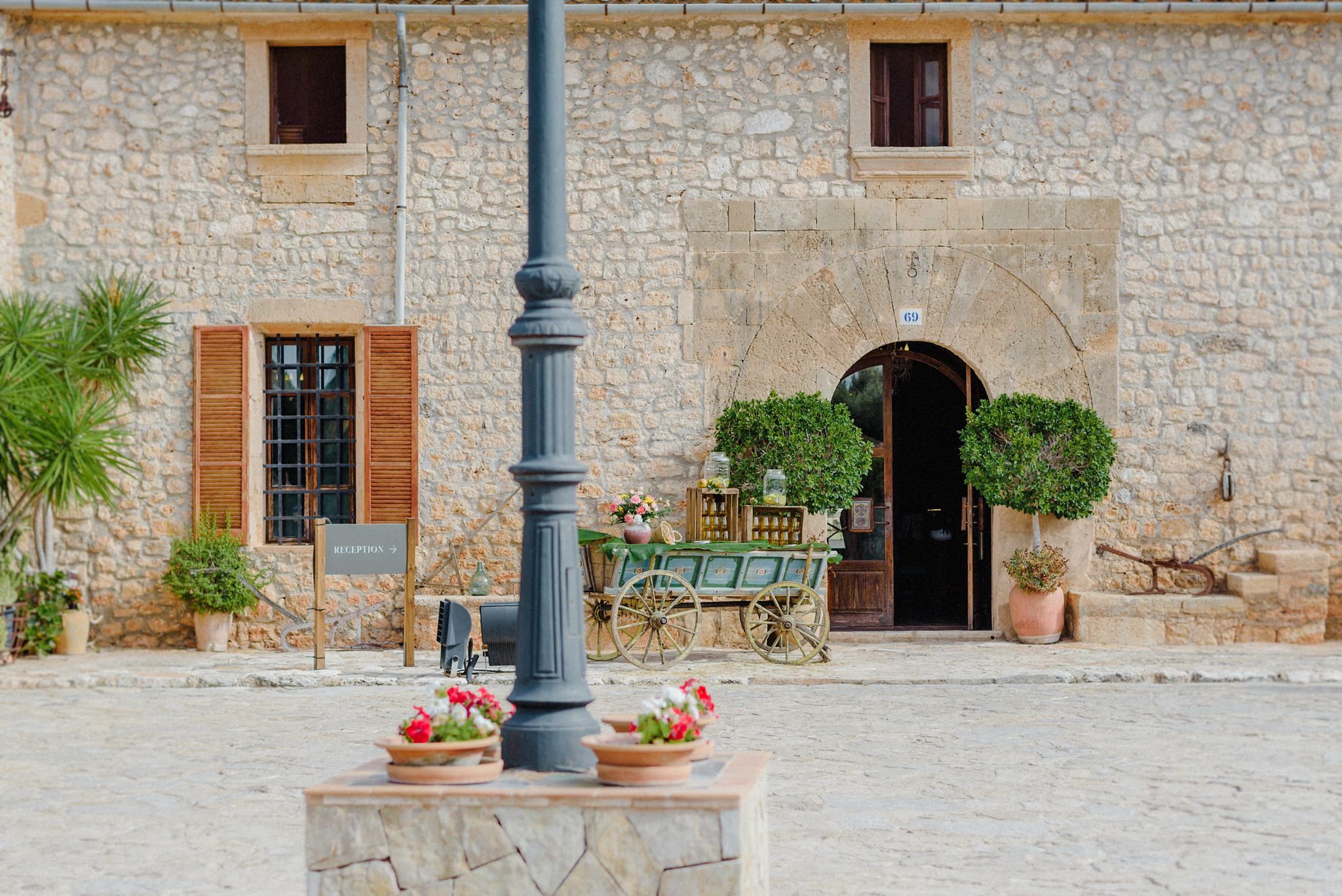 slow retreat_entrance 2_sa bassa rotja