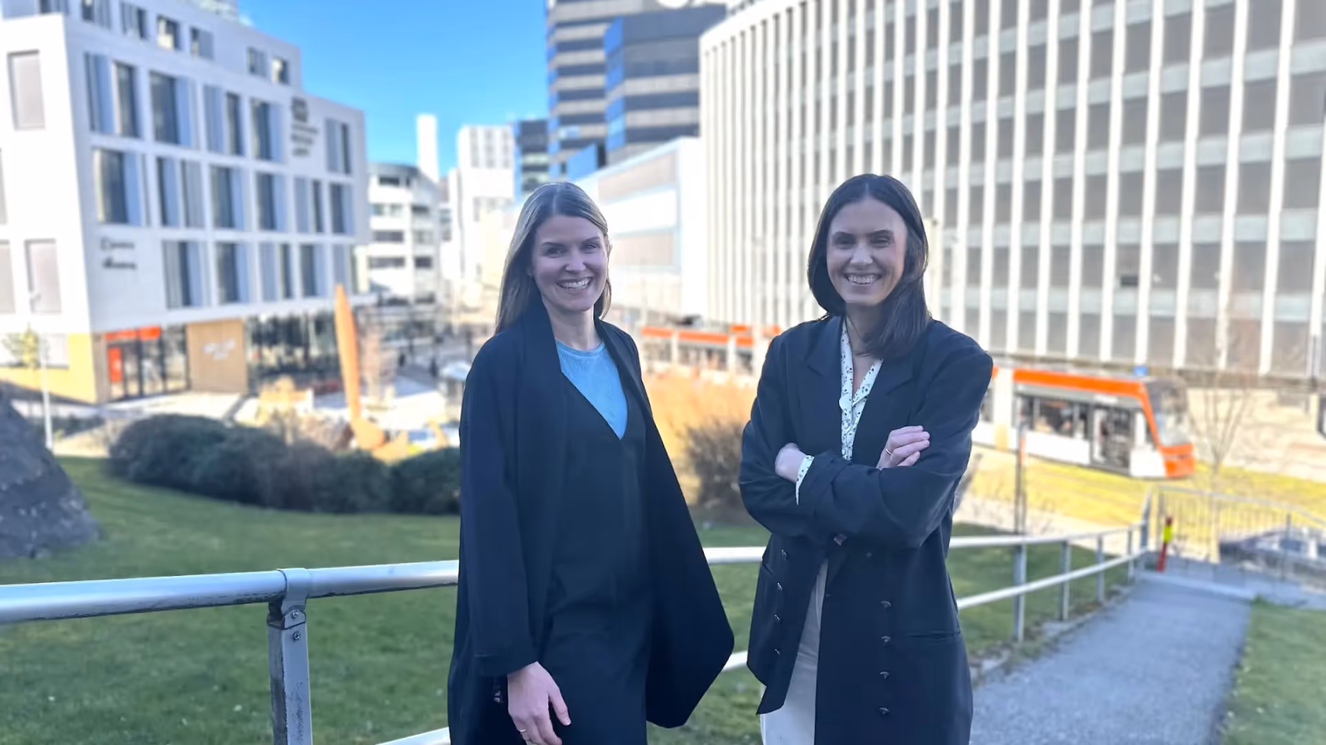 bilde av Tina Rødland og Ingvild Erøy