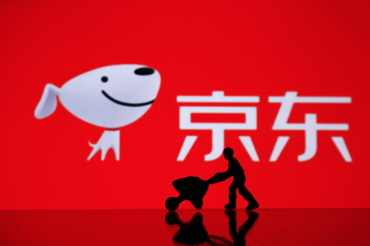 刘强东“隐身”的这三年