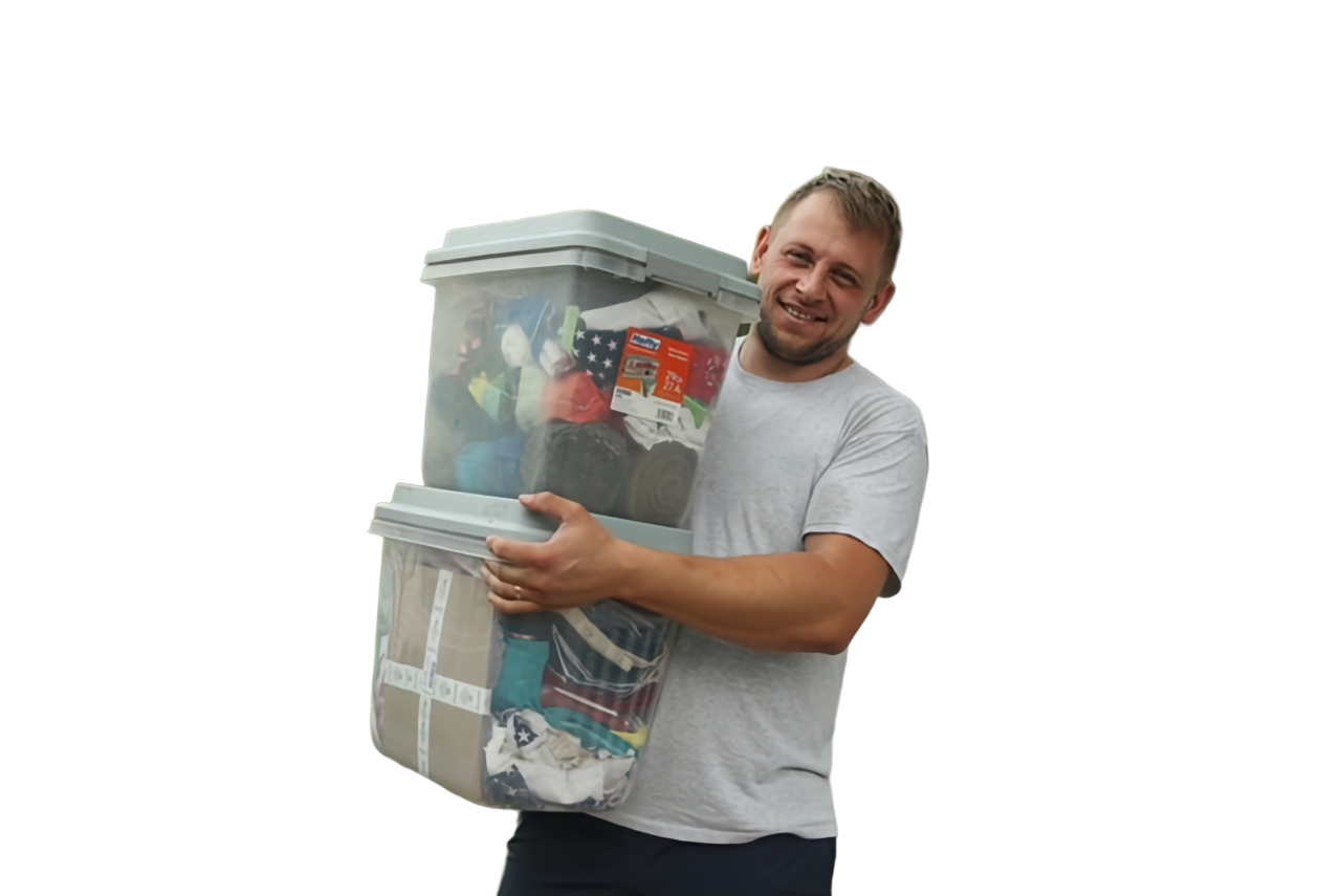 RELOQ movers working efficiently