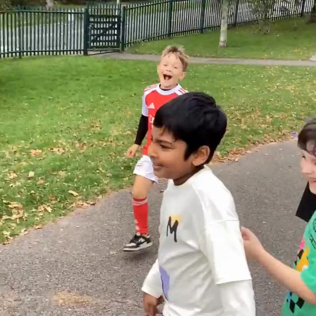 `440552545807076_122184312170529417