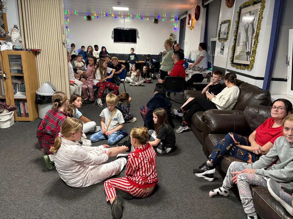 `440552545807076_122188102196529417