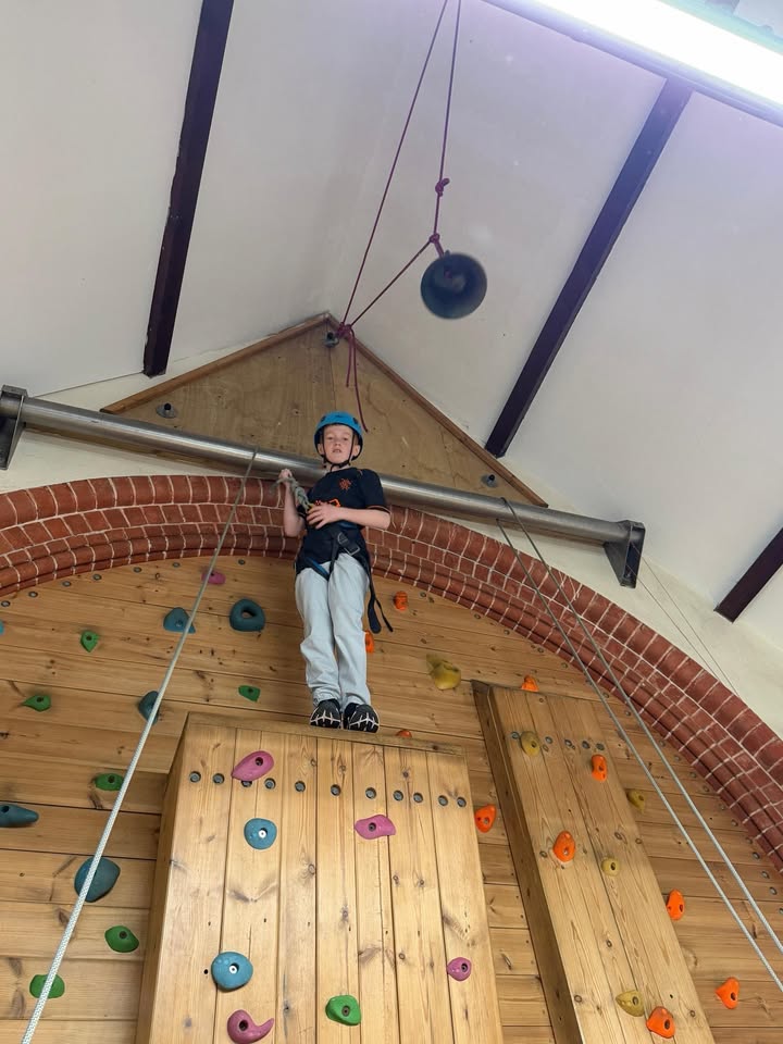 `440552545807076_122188246142529417