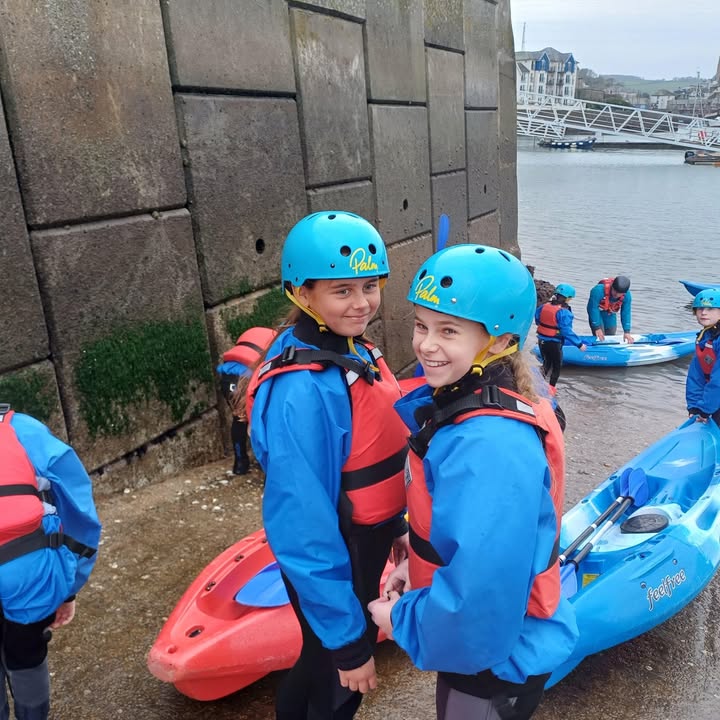 `440552545807076_122188580012529417